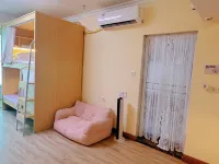 Youjian Xiaowu Youth Hostel (Liuzhou Wuxing Commercial Street Qingyun Minsheng Market Branch) โรงแรมใน