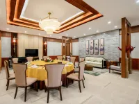 Meiquan Health Hotel (Baoting Yanoda Branch) Hotels in Baoting