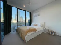 Lovely 2 Beds Apt with City View at South Brisbane Hoteles en South Brisbane