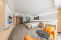 Hongzhen Garden Hotel Hotels in Fengqing County