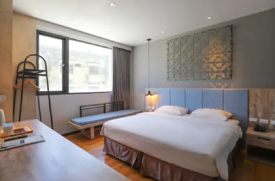 暖時嚼旅 神農街附近的飯店