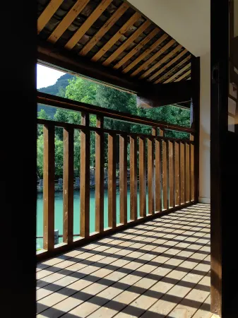 Fanjing Mountain Moyunjian (Yunshe Shenlongtan store) Отели рядом с достопримечательностью «Yamugou Scenic Area»