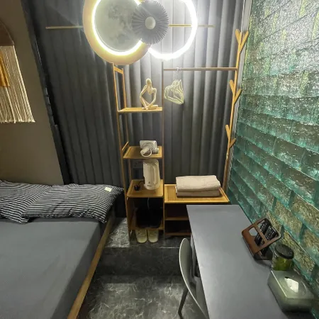 Yutik Guesthouse Отели рядом с достопримечательностью «Стадион «Монг-Кок»»