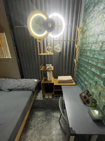 Yutik Guesthouse Отели рядом с достопримечательностью «Цин И»