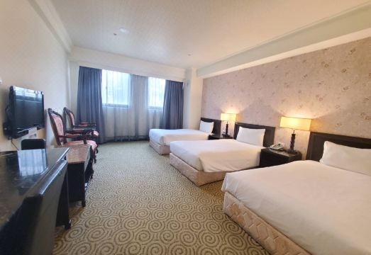 5. 웰 가든 호텔 ..