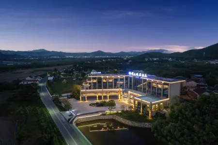 YiJu Life Ningguo Xicun Отели в г. Нингуо