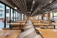 Hanbi Purple City Hotel (Jindong District Government Store, Dayanhe Street Subway Station, Jinhua)