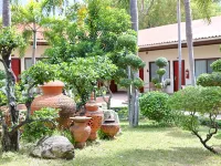 Thai Garden Resort Hoteles cerca de Calle de las Bebidas