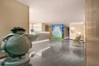 Totoro Spirit Hotel (Changzhou Chunqiu Yancheng WujinHigh-speed Railway Station)