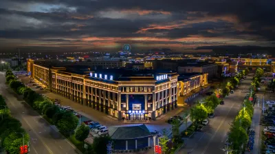 The Traxland Hotel