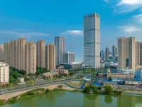 武漢九州通天鵝ホテル(王家灣人信匯) Hubei Broadcast University Athletic Field周辺のホテル