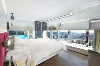 重慶BERKIN佰利金高空飯店