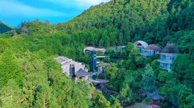 Bird's Nest Hostel Hotels in Wuyi