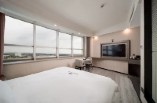 Yizheng Shengting Hotel