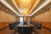 Shanghaitan International Hotel فنادق في شىُان تشنغ