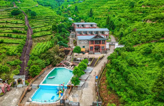 皇后山氧心谷避暑山莊