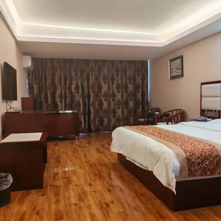 Venice Water World Hotel