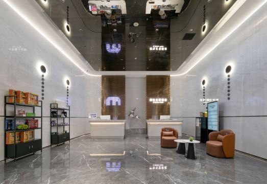 E · 베더 호텔 객실