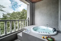 Tengchong Juxian Resort