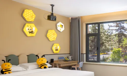 Floral Hotel· Penglai Bay Parent Child Hotel