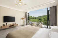 Anji Yitong·YiTong Parent-child Light Luxury Designed Vacation Boutique Homestay. - Jacuzzi
