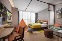 Home2 Suites by Hilton Chengdu Huaizhou New Town Hotel in zona Huaikou Passenger Transport Terminal