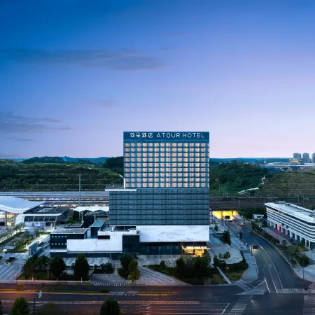 Atour Hotel Neijiang North Railway Station, Chuanhua Plaza