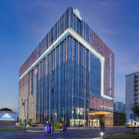 Days Hotel by Wyndham Changsha Huanghua Int‘l Airport Отели в г. Чаншасянь