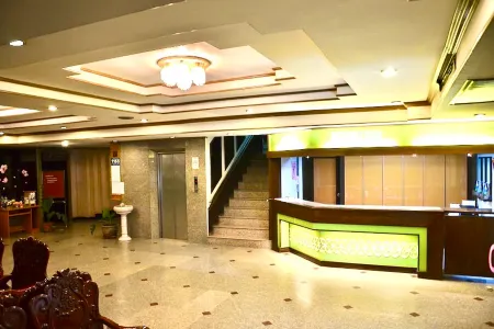 Phuluang Hotel Отели в г. Лёй