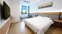 Maple Habitat Hotel