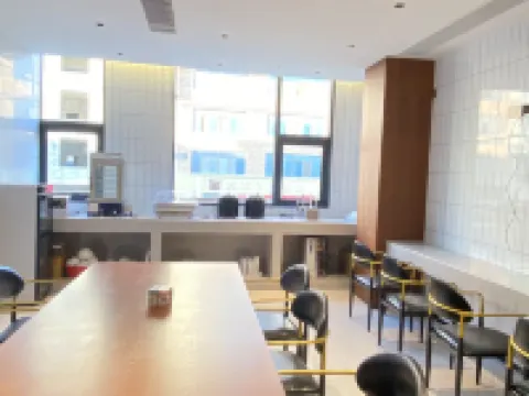 Xin Xili Hotel (Xingfu) Hotel di Napo County