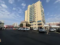Mingzhu Hotel Hotel di Huangchuan County