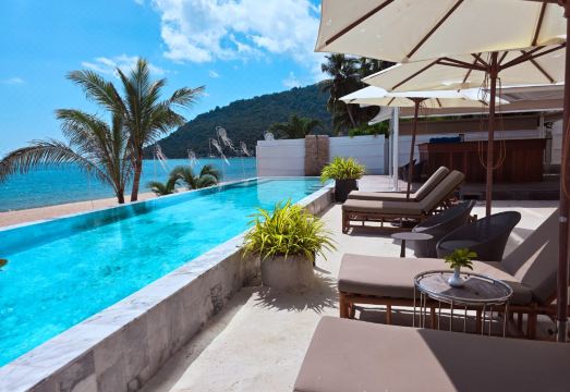 엘리트 아톨 비치프런트 호텔 오션뷰