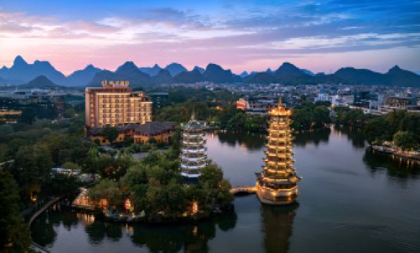 Orange Hotel (Guilin Two Rivers and Four Lakes, Elephant Trunk Hill)