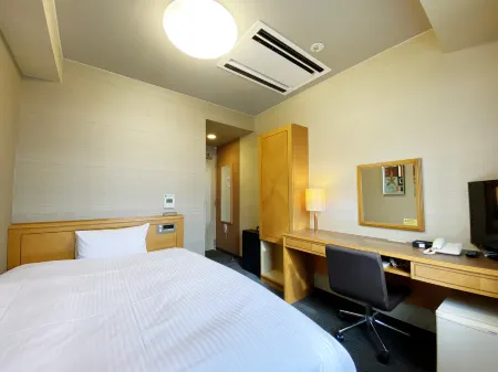 Hotel Route-Inn Shin-Shirakawa Eki Higashi