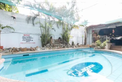RedDoorz Plus @ Lagoon Resort Zambales