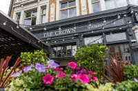 PubLove @ the Crown, Battersea Hotels near Clapham
