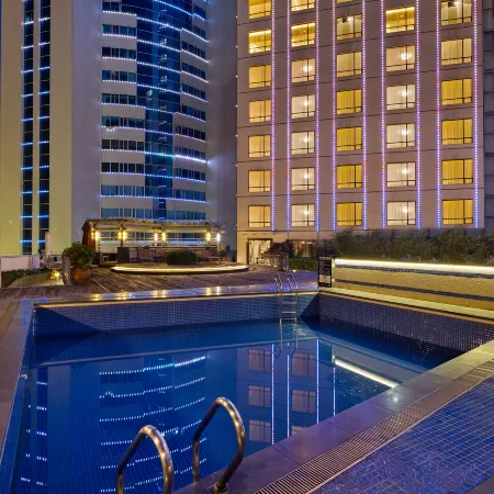 Baohua Harbor View Hotel