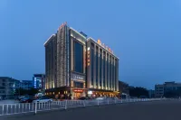 卓睿飯店（肇慶七星巖風景區益華國際廣場店） 嘆鴛鴦附近的飯店