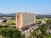 Le'an International Hotel (County Government) Hotels in Ledong