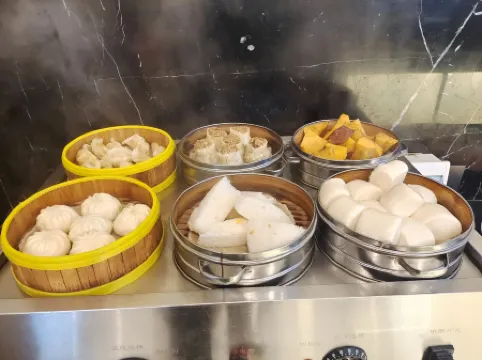 Guangming Bojin Hotel