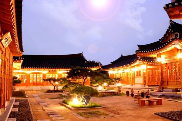 경주 황남관한옥호텔(Gyeongju Hwangnamkwan Hanok Hotel)_1