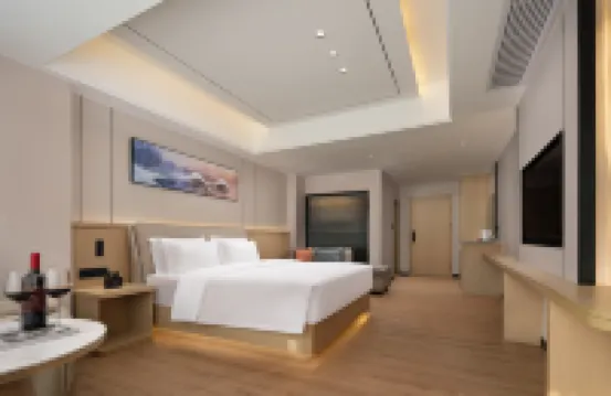 Right forest rainside apartment Hotels near Lion Rock Park