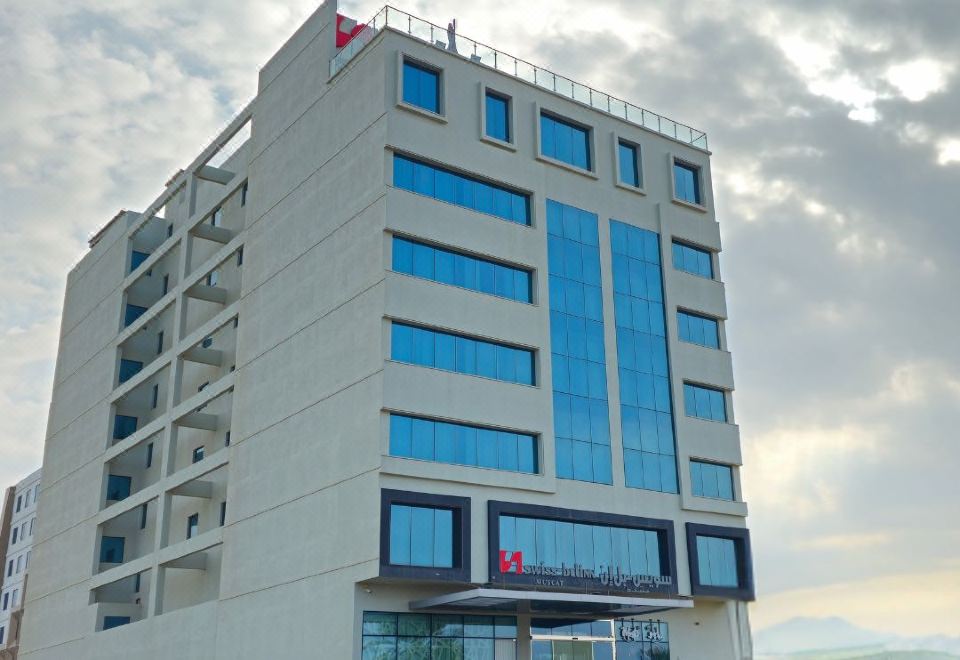 스위스-벨린 무스카트 오만 호텔 내부 객실 사진