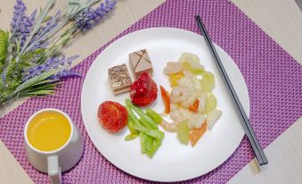 2. 라방(Lavan..