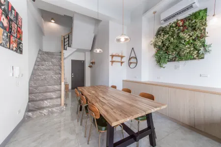 Bing non Отели рядом с достопримечательностью «Port of Kaohsiung»