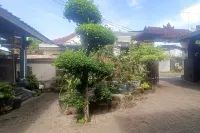 Astri Homestay Carkranegara Mataram Mitra RedDoorz