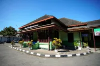 Cakra Residence Syariah Hotel Hotel in zona Stadion Kahuripan