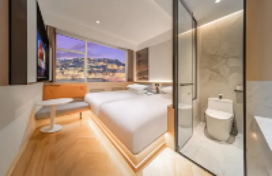 蘭州水岸雲上酒店（中山橋西關地鐵站店） 鄰近白塔山公園的酒店