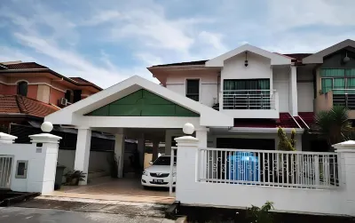 Natol Homestay - Sydney Batu Kawa Mjc New Townships